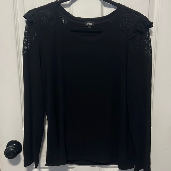 3/$20 black xl storm  long sleeve shirt - Picture 1 of 3
